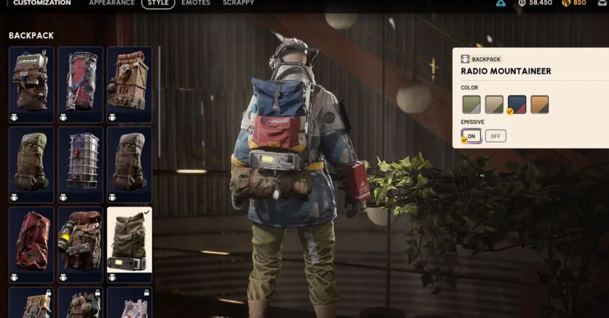 Arc Raiders backpack customization menu with the Emissive toggle to turn off the backpack light